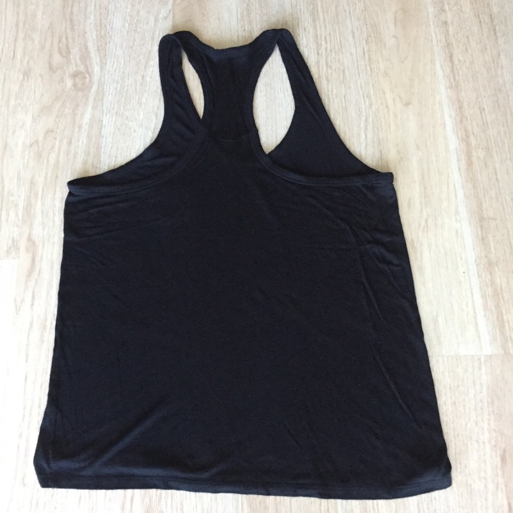 Lot of 2 . Club Monaco Women’s Tops T-Shirts - Picture 8 of 8
